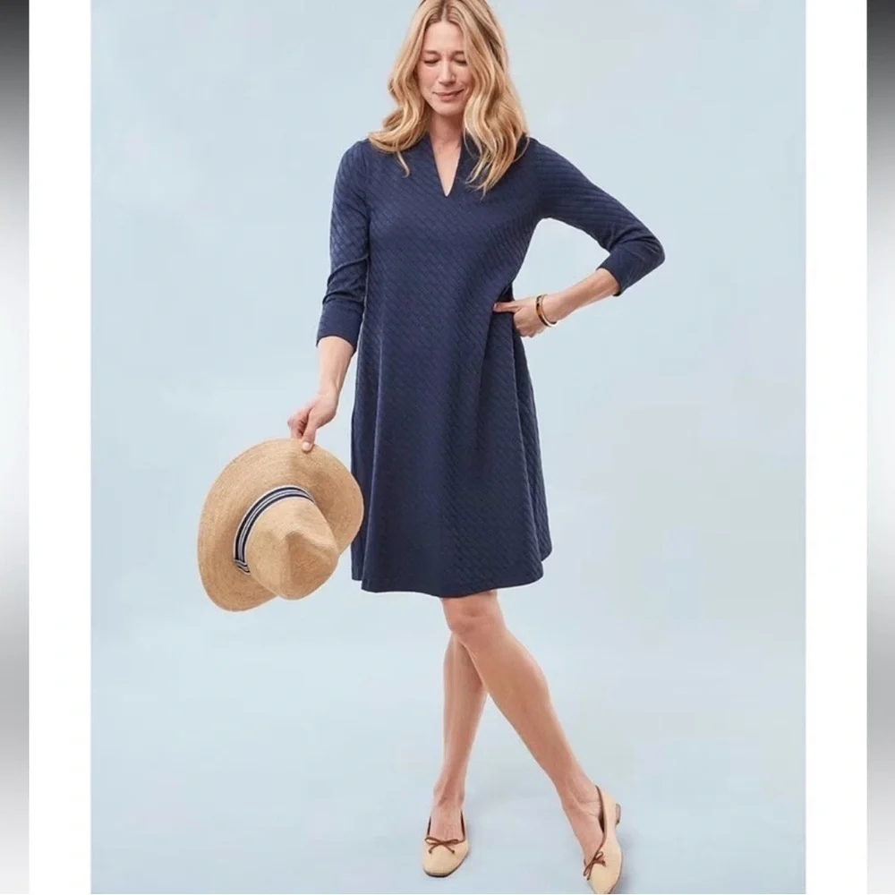 NWT J.McLaughlin Octavia Geo Jaquard Split V-Neck 3/4 Sleeve Shift Dress